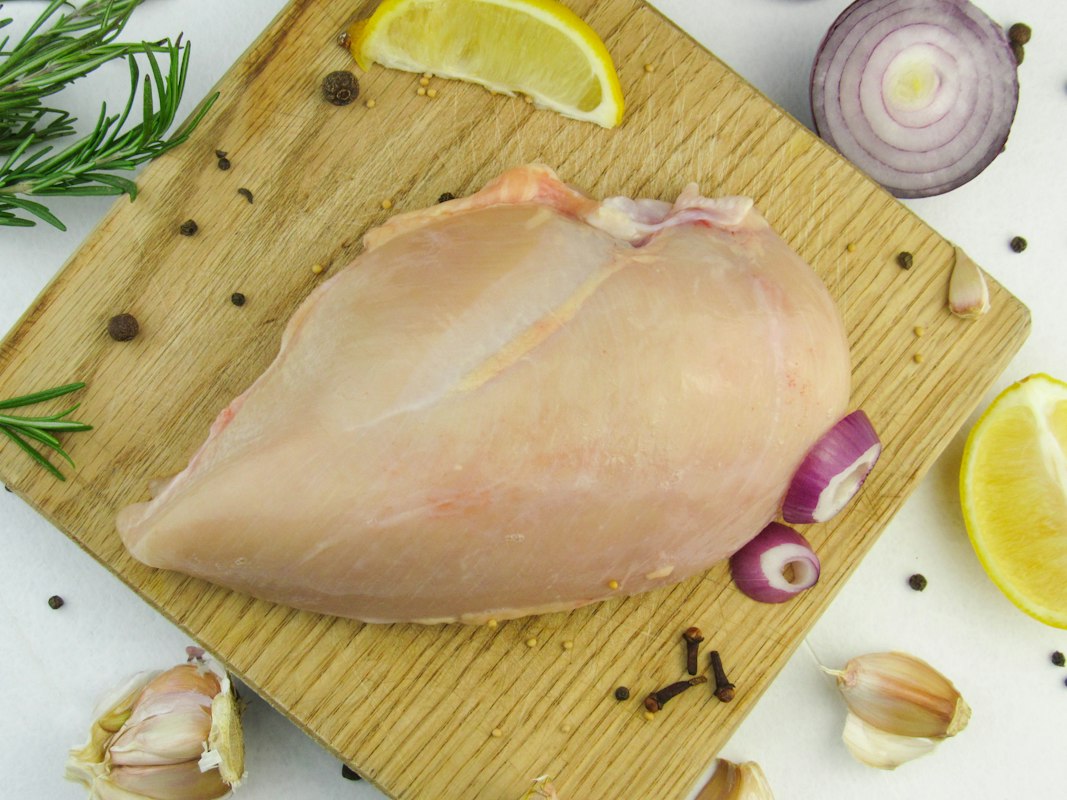 Healthy low-fat meal preparation with fresh vegetables and lean proteins
